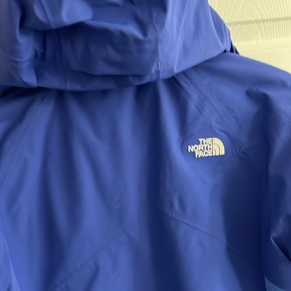 North face ski jacket - Picture 7 of 7